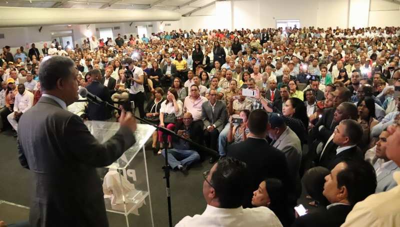 leonel en asamblea